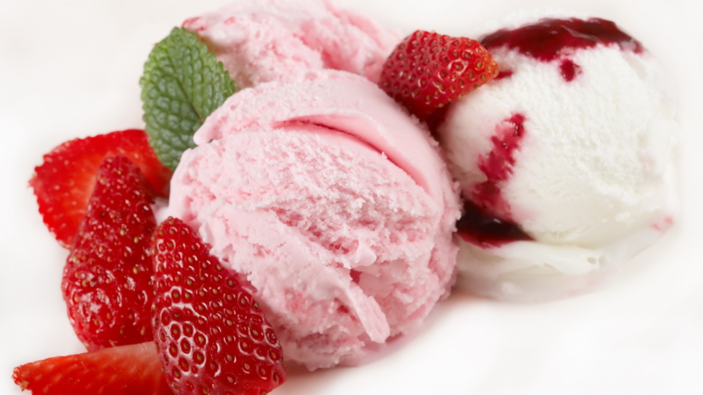 Fondo de pantalla Strawberry Ice Cream 1366x768