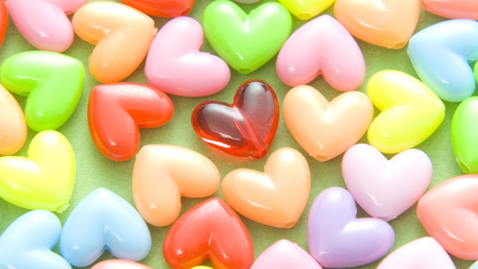 Colorful Hearts screenshot #1 1600x900