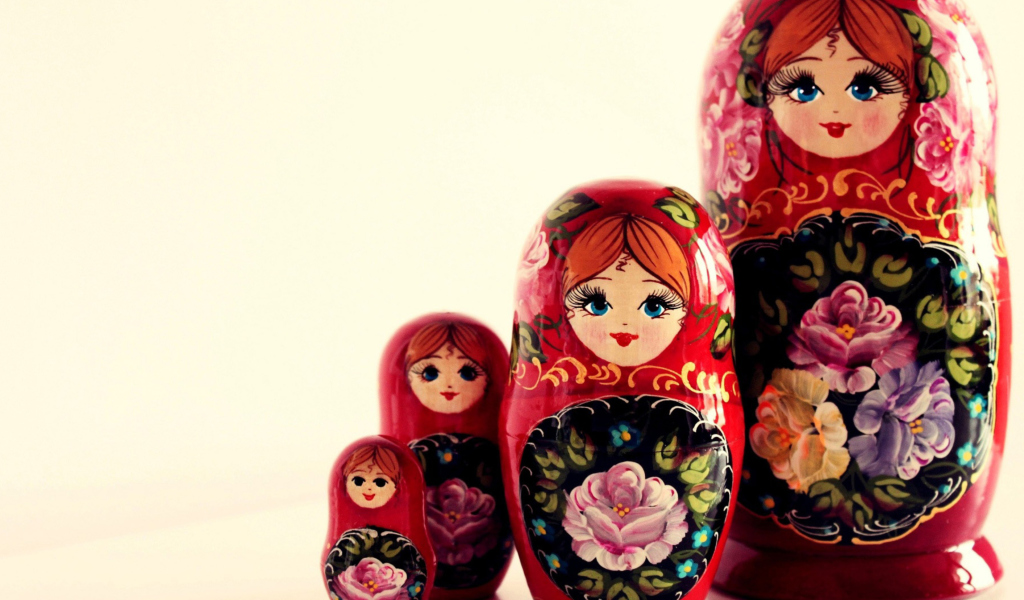 Russian Dolls wallpaper 1024x600