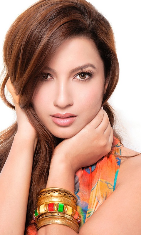 Beautiful Gauhar Khan wallpaper 480x800