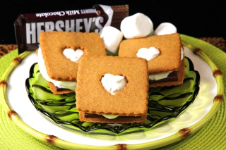 Free Hersheys Biscuits Picture for Android, iPhone and iPad