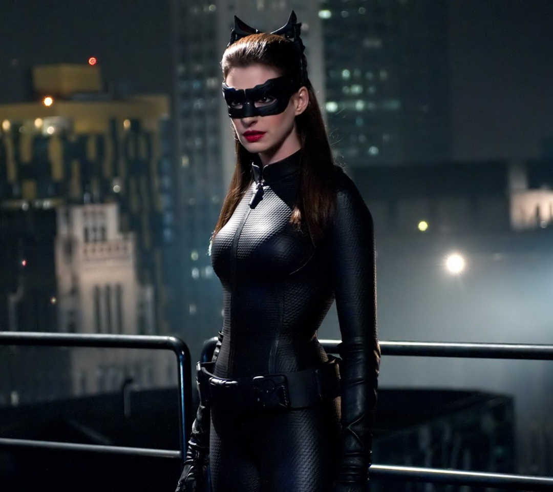 Обои Catwoman 1080x960