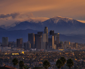 California Mountains And Los Angeles Skyscrappers screenshot #1 176x144