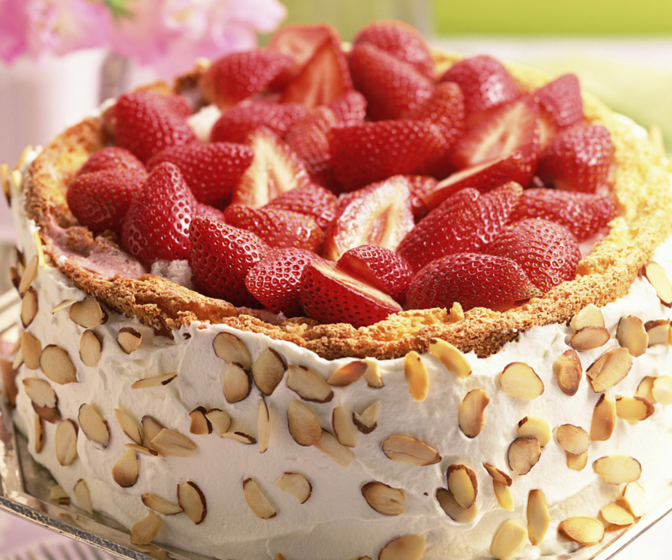 Strawberry Cake wallpaper 960x800