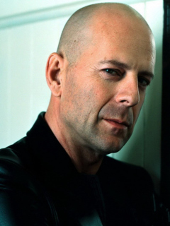 Обои Bruce Willis 240x320