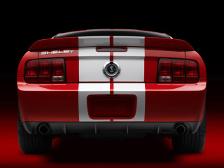 Das Ford Mustang Shelby GT500 Wallpaper 320x240
