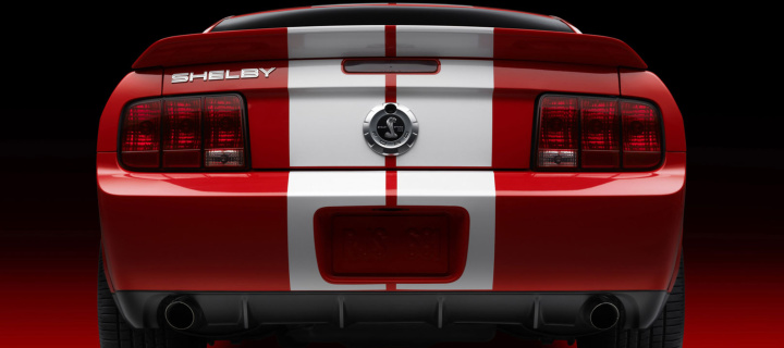 Screenshot №1 pro téma Ford Mustang Shelby GT500 720x320