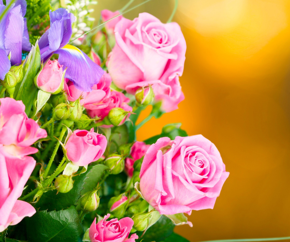 Das Spring bouquet of roses Wallpaper 960x800