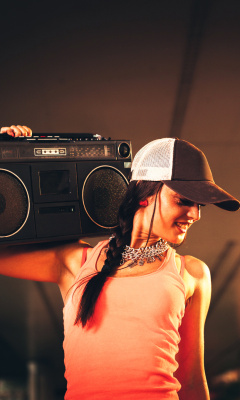 Обои Urban Hip Hop Girl 240x400