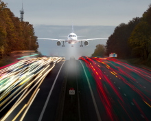 Airplane Landing wallpaper 220x176