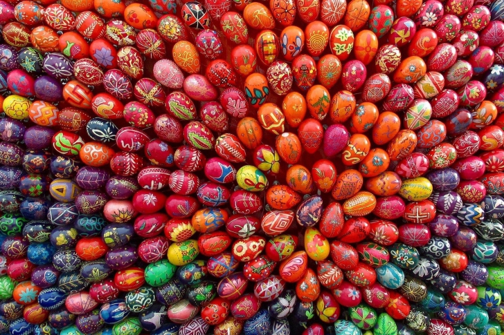 Decorated Easter Eggs wallpaper