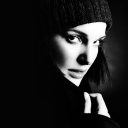 Natalie Portman Black And White wallpaper 128x128