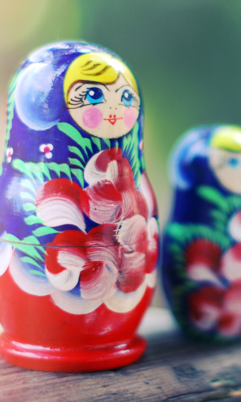 Russian Dolls wallpaper 480x800