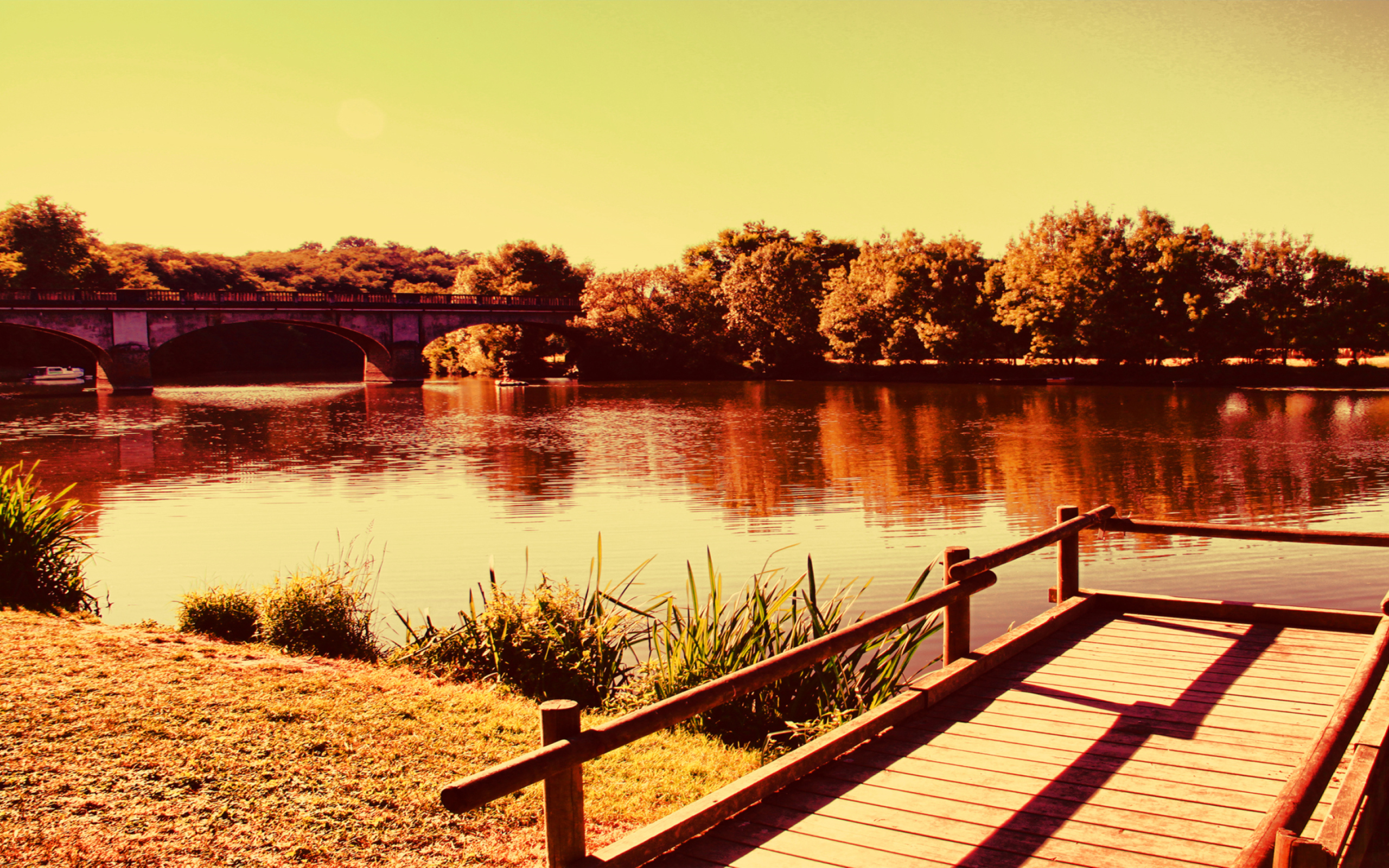 Lake In France wallpaper 2560x1600