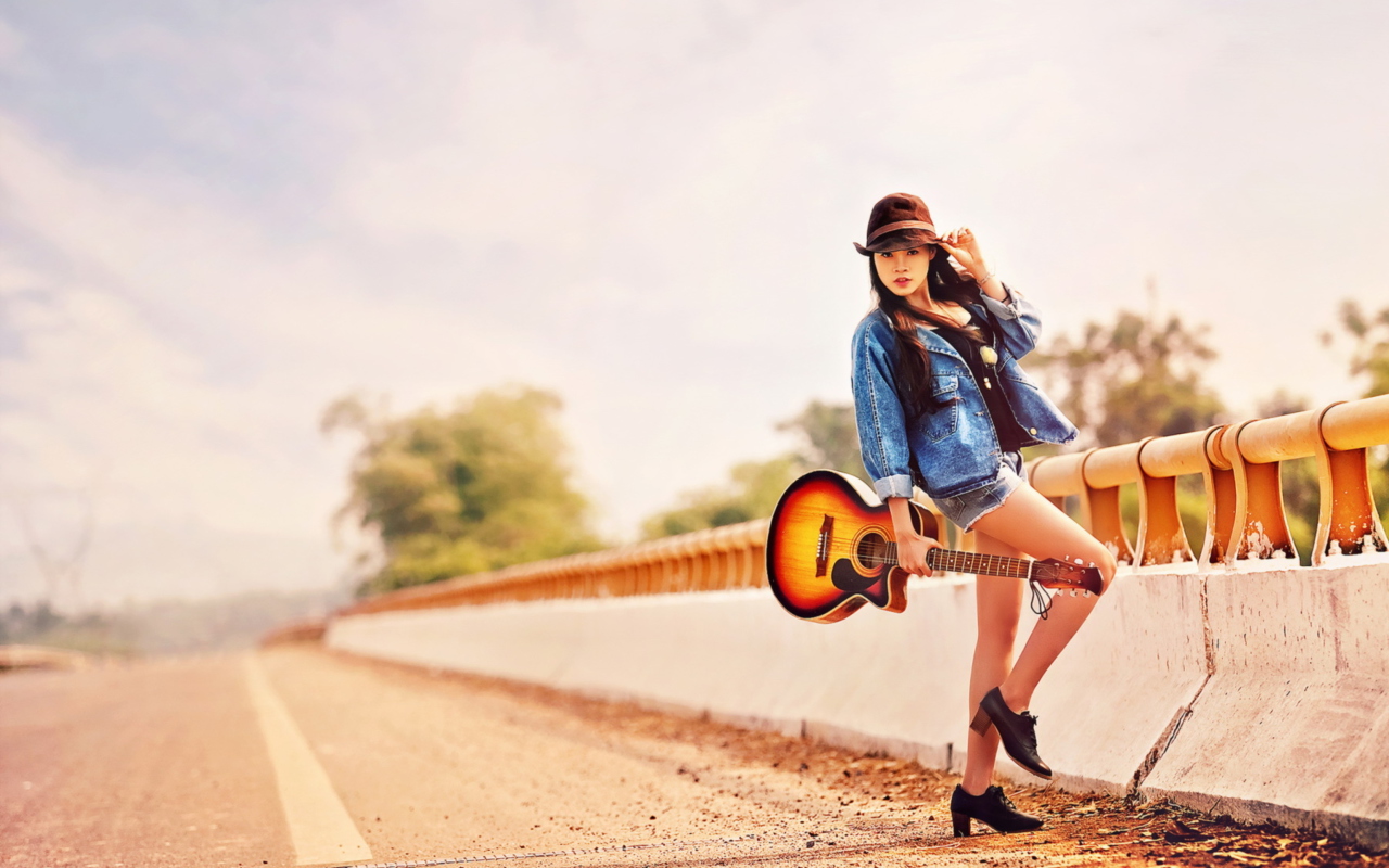 Das Girl With Guitar Wallpaper 1280x800