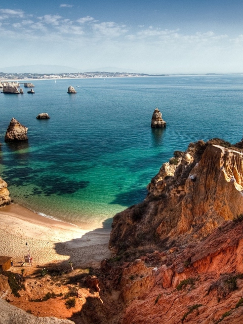 Beautiful Bay Behind Ocean Rocks screenshot #1 480x640