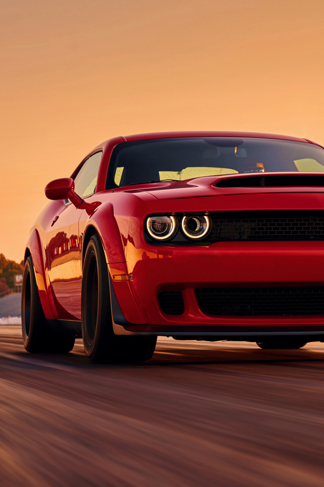 Dodge Challenger SRT Demon screenshot #1 640x960