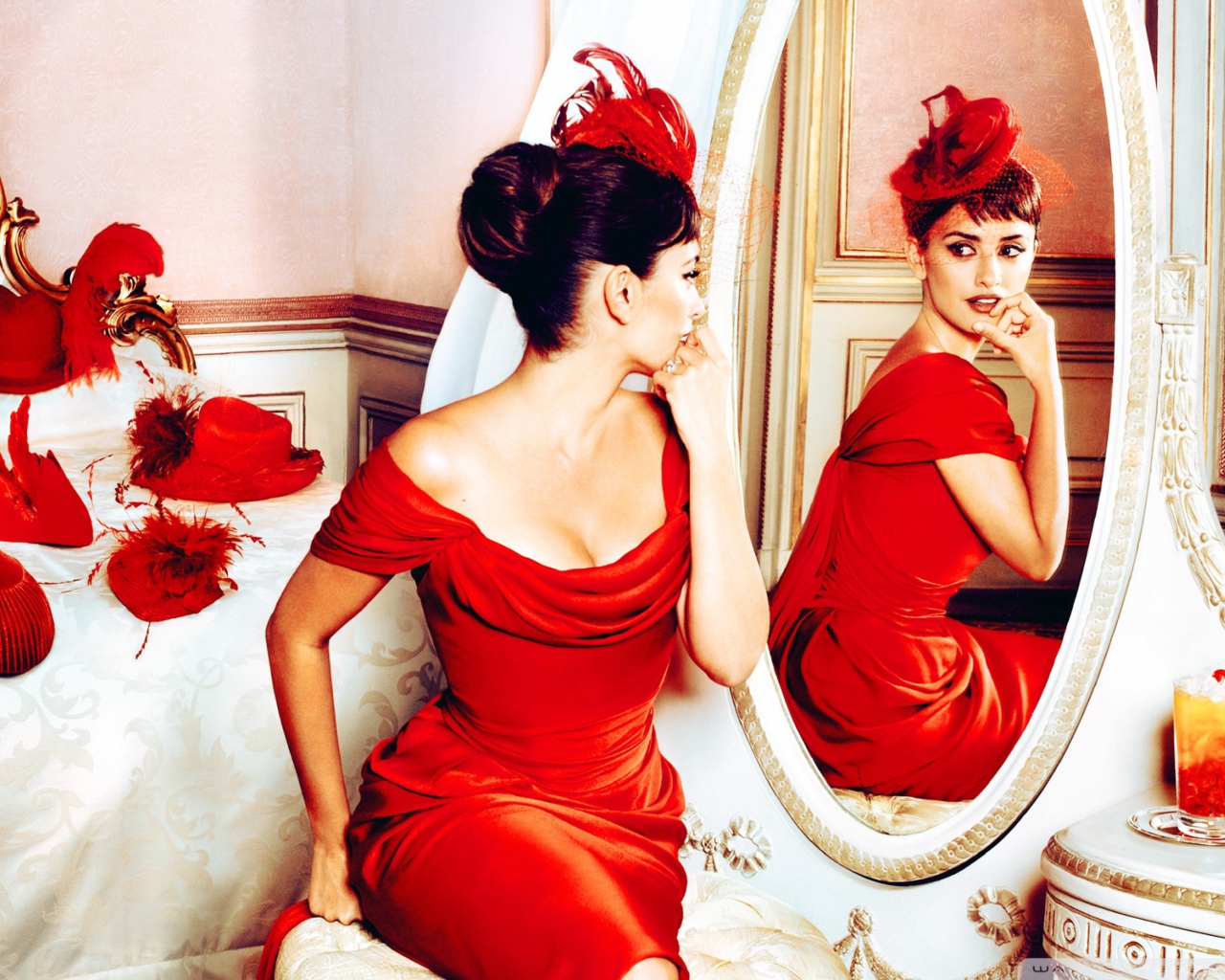 Das Penelope Cruz In Little Red Dress Wallpaper 1280x1024