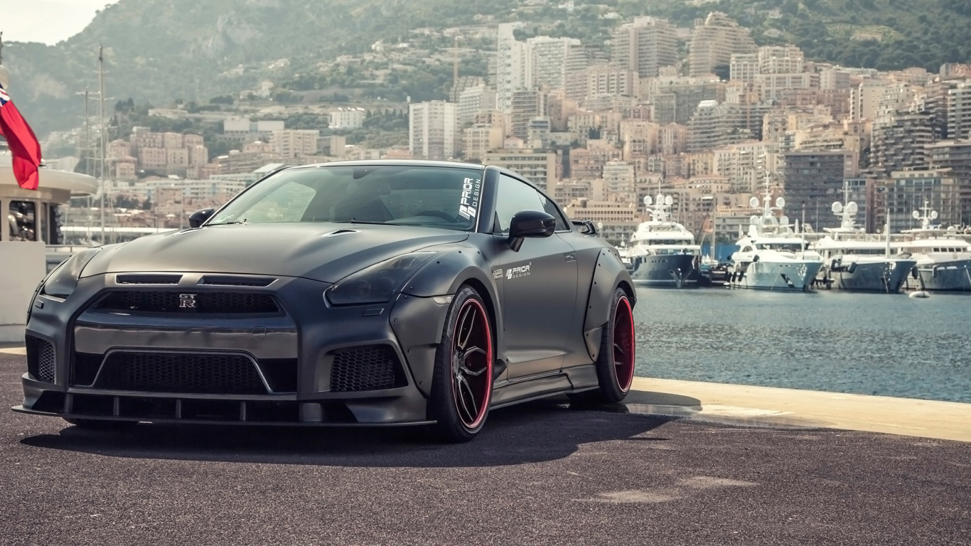 Nissan GTR wallpaper 1366x768