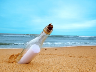 Обои Message In Bottle 320x240