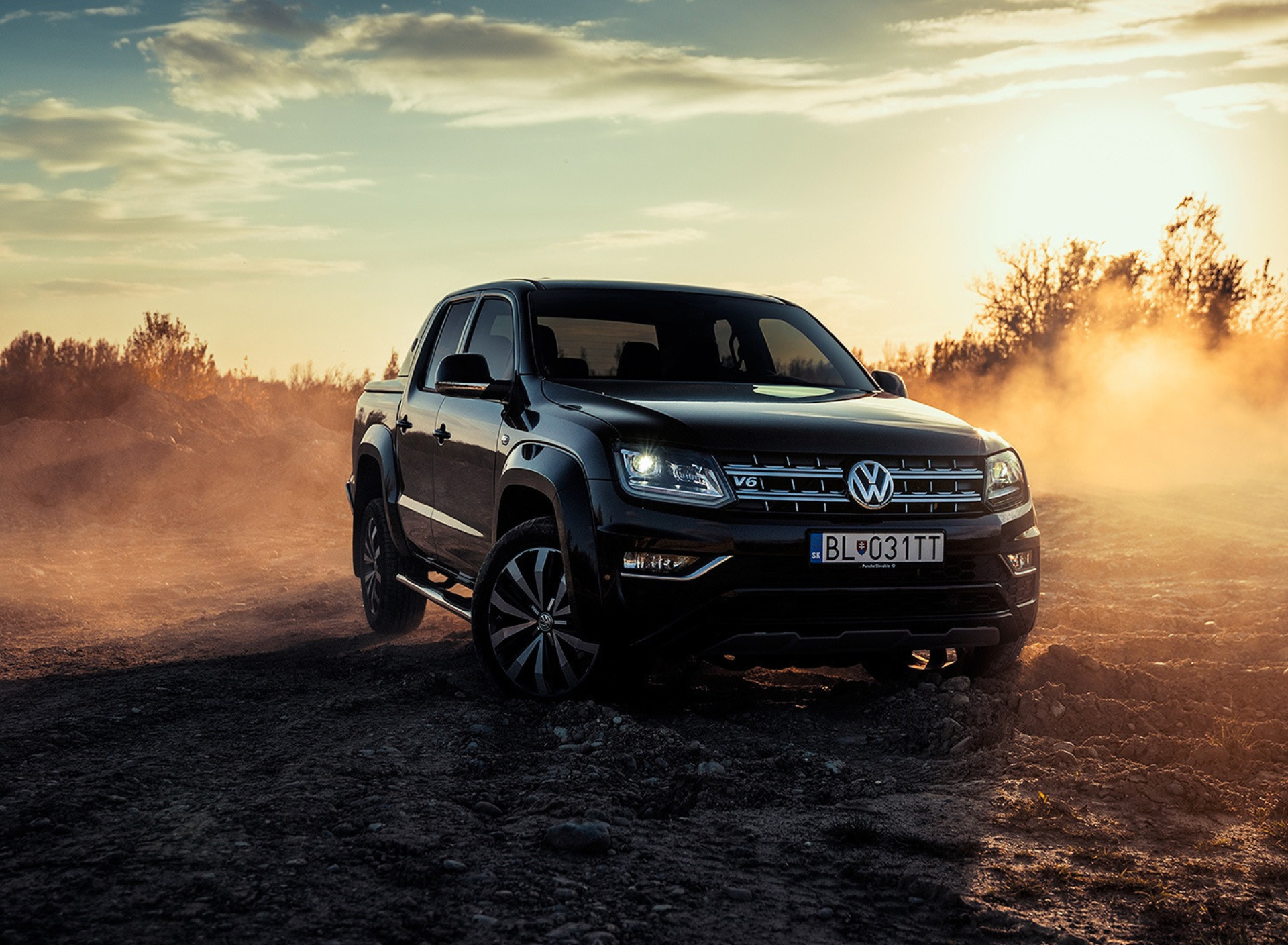 Commercial vehicle Volkswagen Amarok screenshot #1 1920x1408