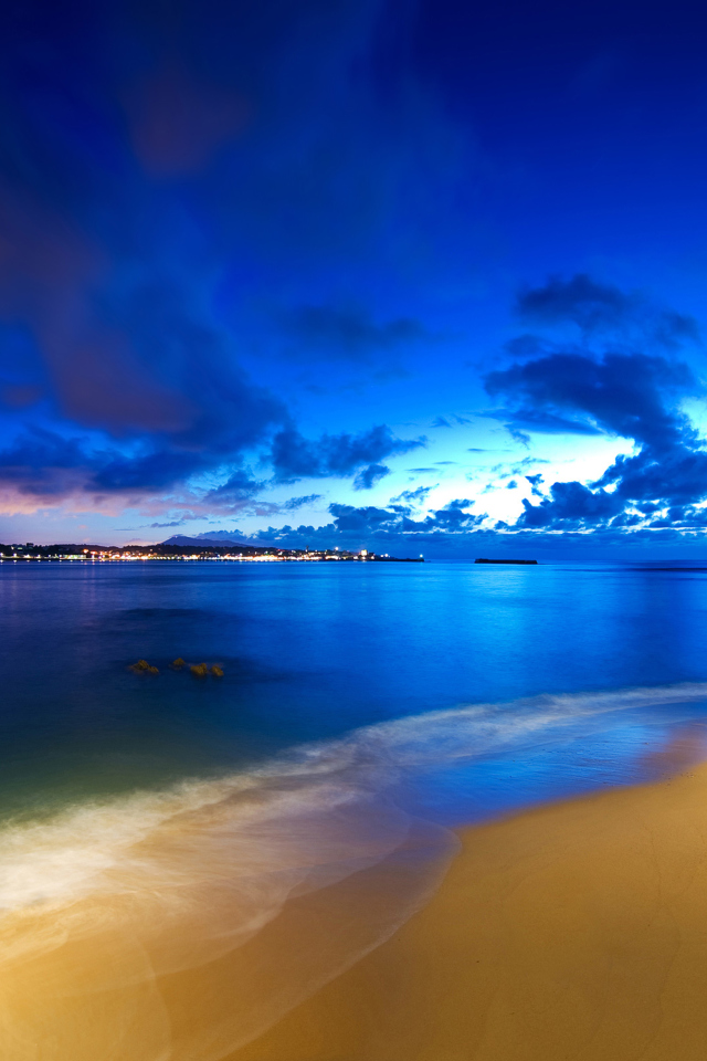 Night Beach screenshot #1 640x960