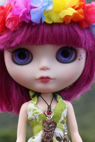 Doll With Pink Hair And Blue Eyes wallpaper 320x480