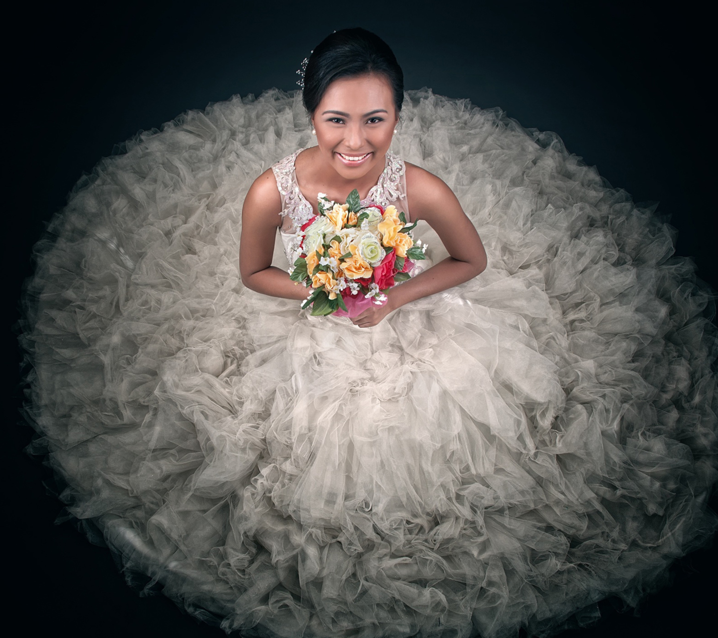 Sfondi Happy Bride 1440x1280
