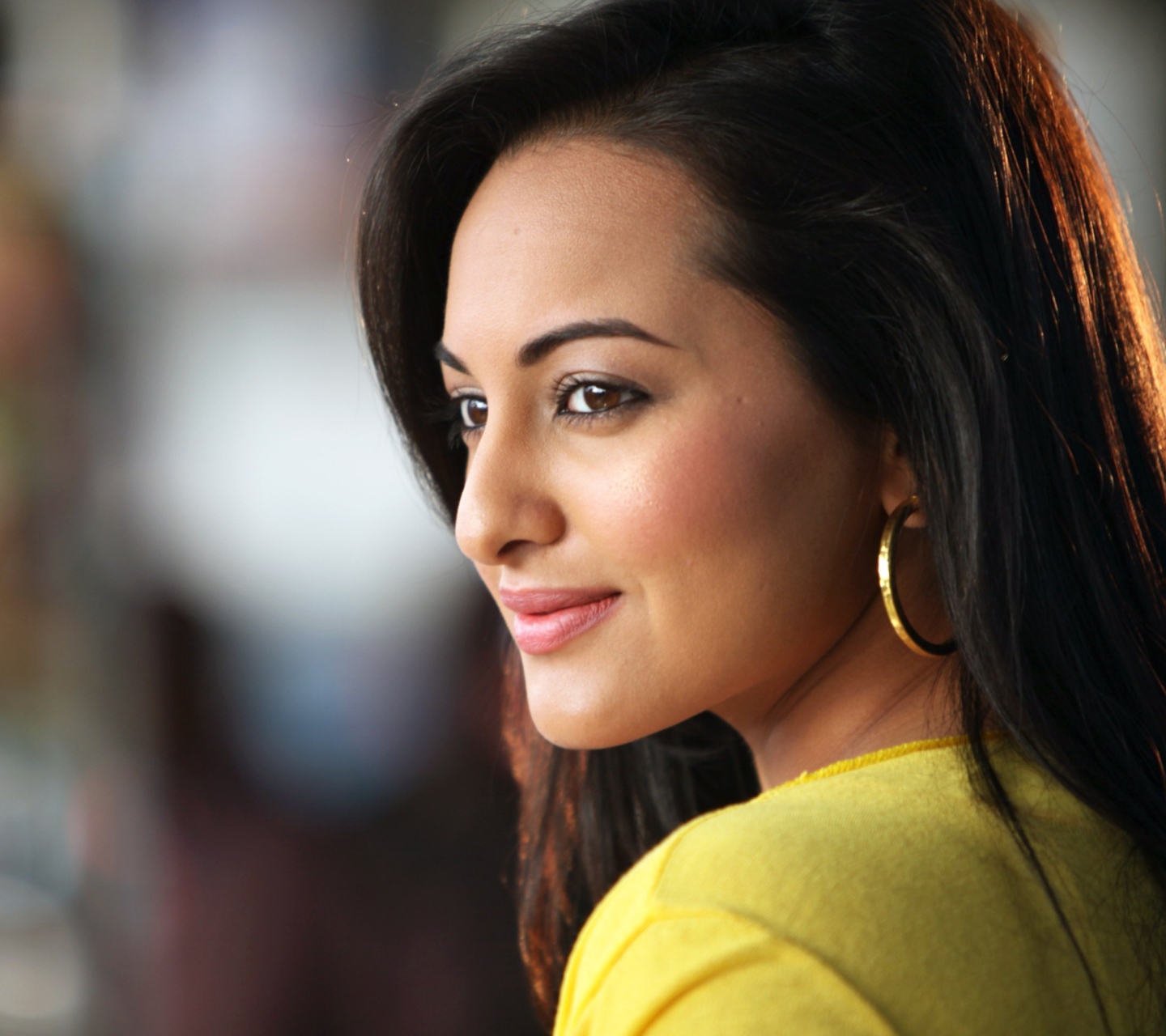 Fondo de pantalla 2013 Sonakshi Sinha 1440x1280