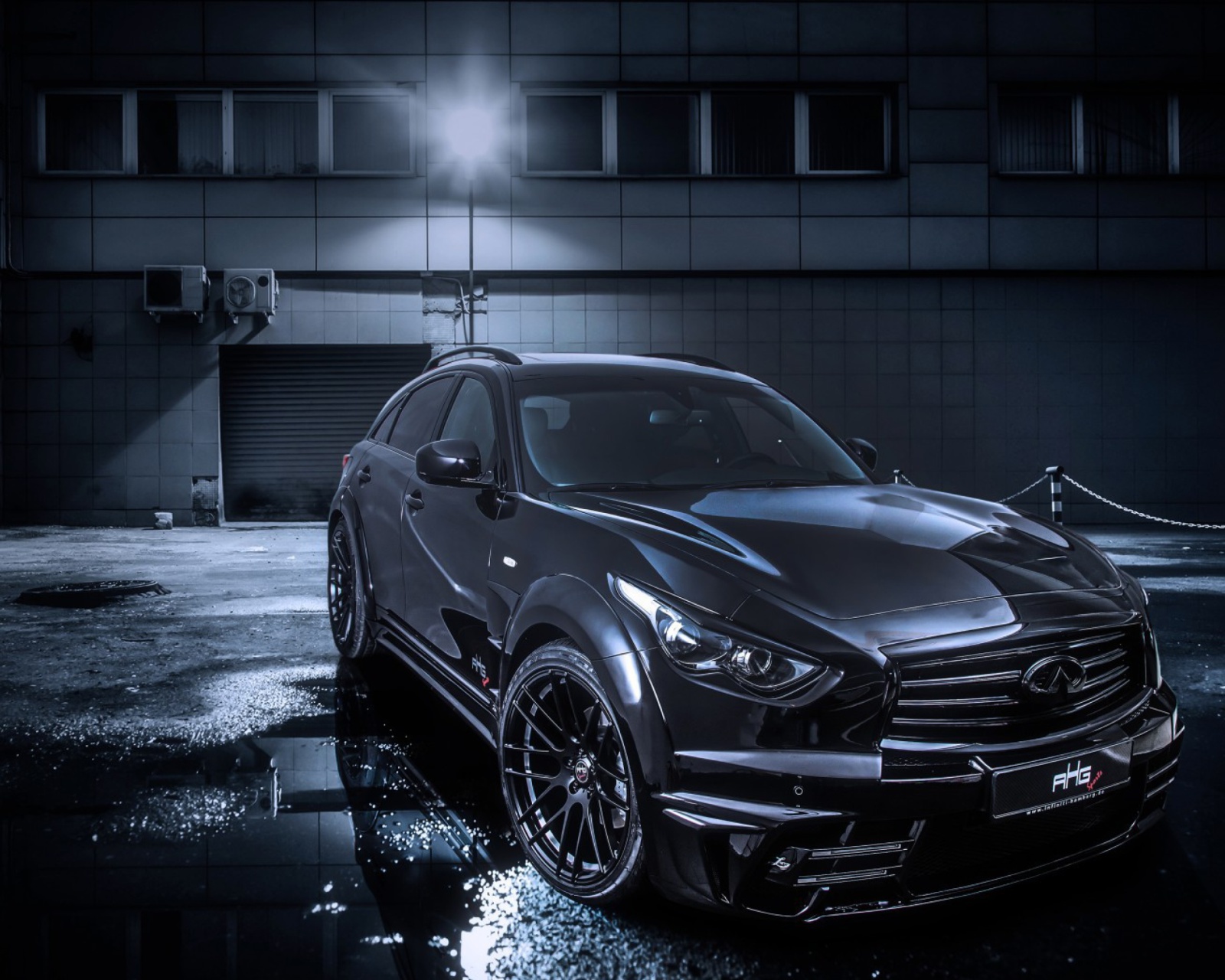 Sfondi Infiniti QX70 Crossover 1600x1280