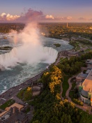 Das Niagara Falls in Toronto Canada Wallpaper 132x176