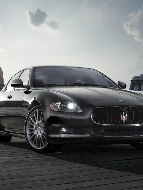 Обои Maserati Quattroporte 480x640